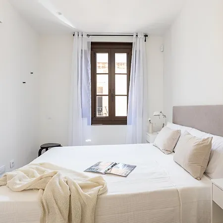 Modern 1 Bedroom Near Drassanes * Barcelona